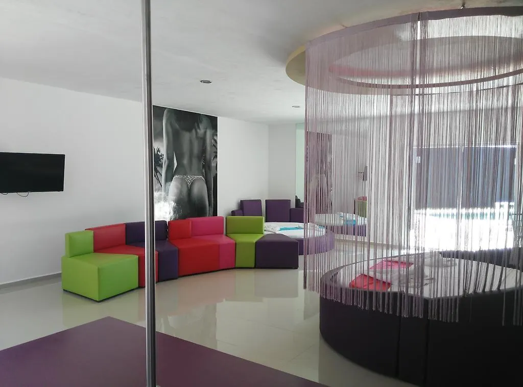 Vita Love Hotel Mérida 3*,