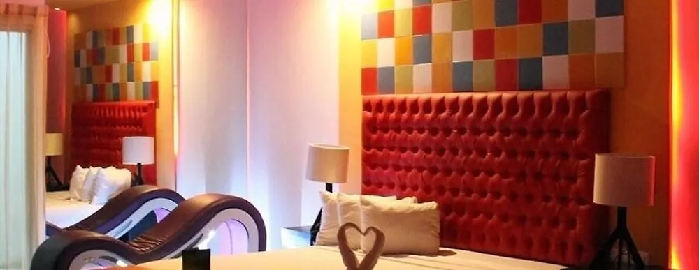 Vita Love Hotel Mérida 3*,